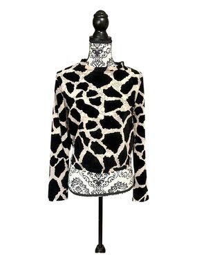TOPSHOP Giraffe Print Long Sleeve Top